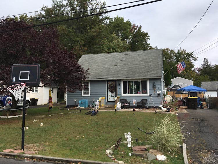 1215 Woodbine Ave Bensalem, PA 19020, Bucks County