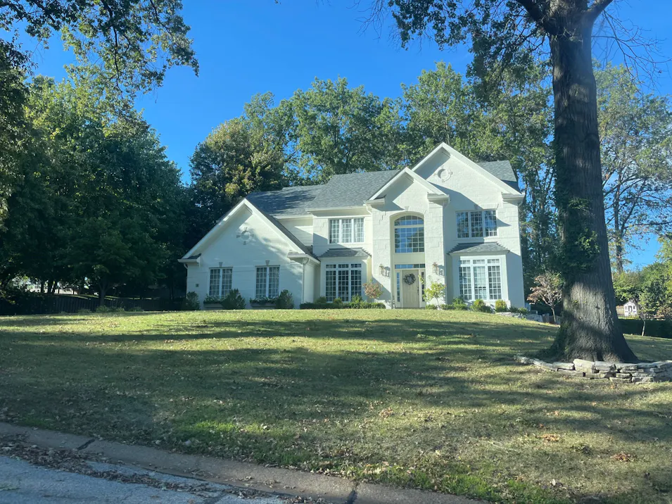 8 Lisa Dr Olivette, MO 63132, St. Louis County