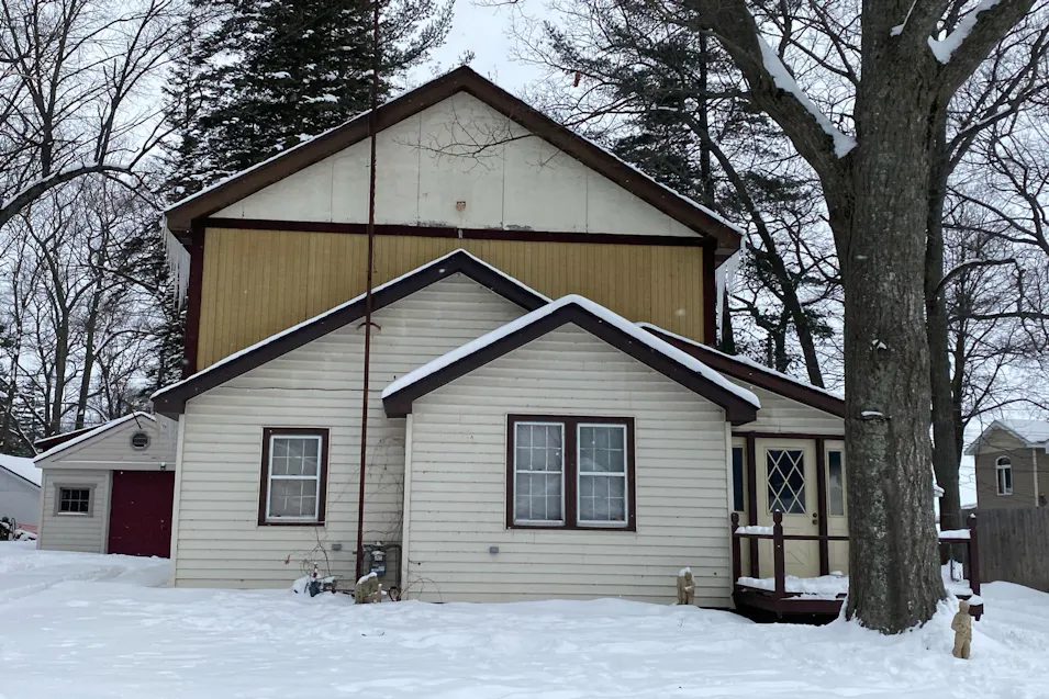 319 Beverly Dr Prudenville, MI 48651-9324, Roscommon County