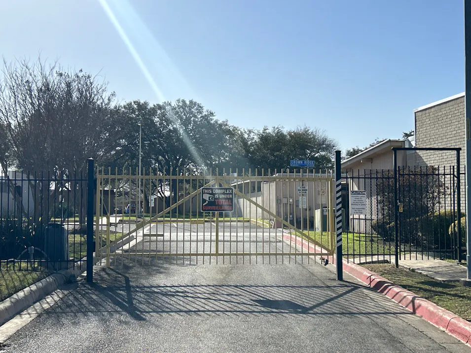 6830 Crown Rdg San Antonio, TX 78239, Bexar County