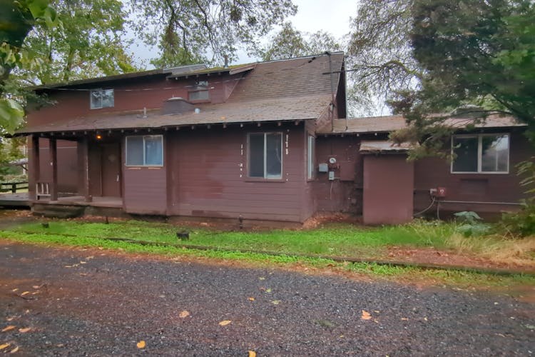 1340 Dowell Rd Grants Pass, OR 97527, Josephine County