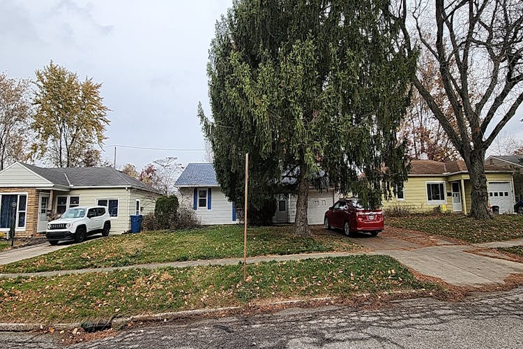 9856 Newkirk Drive Parma Heights, OH 44130, Cuyahoga County