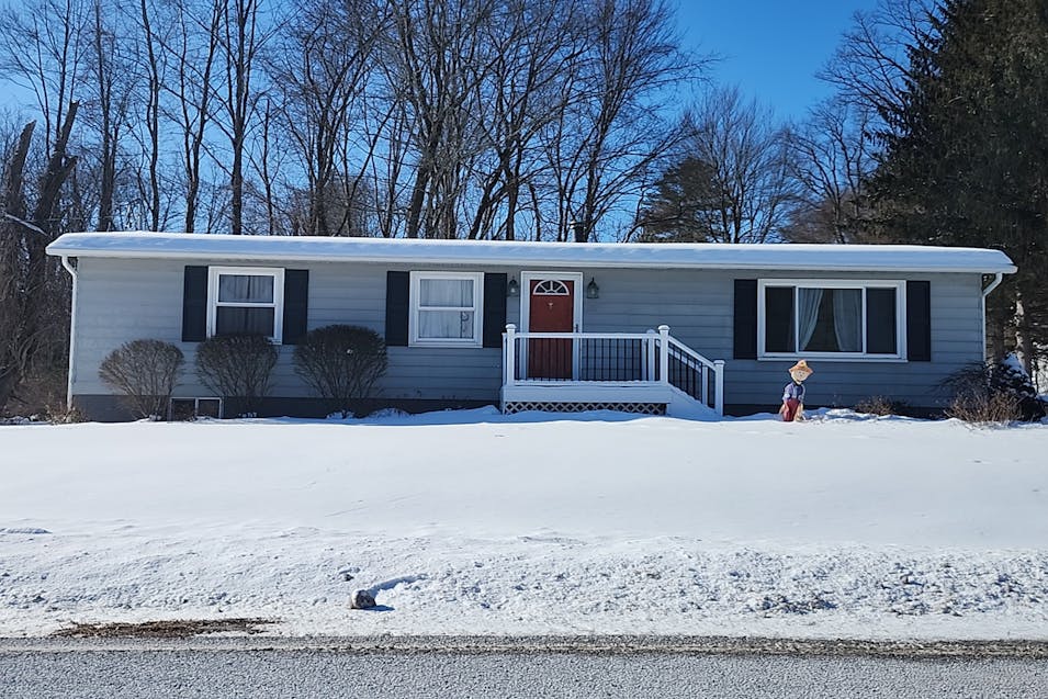 34 Tabor Road Mechanicville Aka Halfmoon, NY 12118, Saratoga County