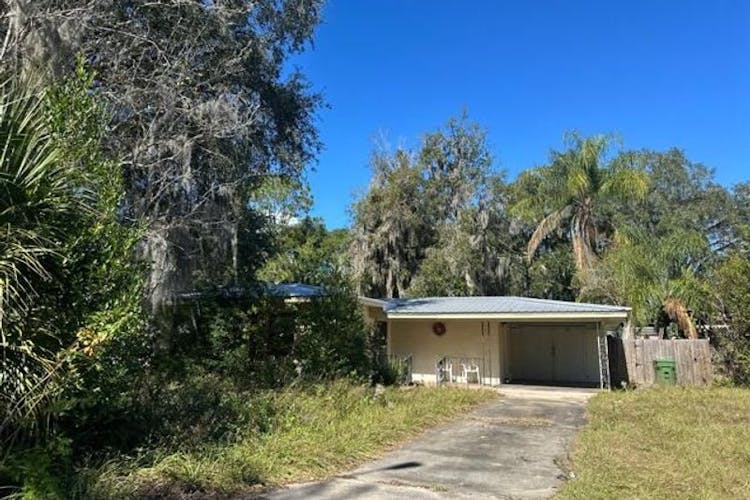 120 E Oak Hill Dr Palatka, FL 32177, Putnam County