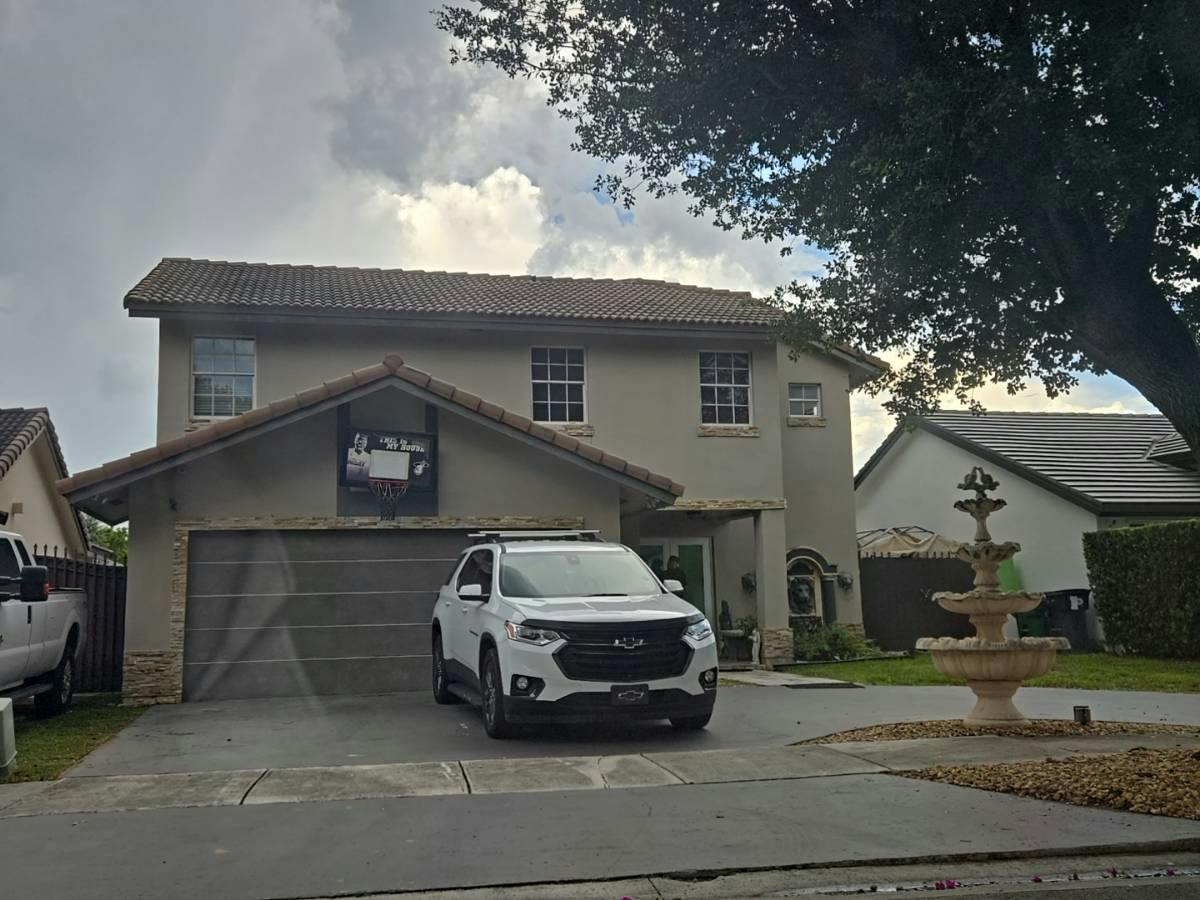 134th Ave, Miami, FL 33182