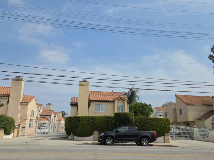 14411 Nordhoff Street H Panorama City, CA 91402, Los Angeles County
