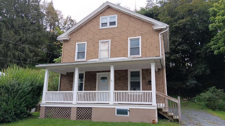 320 Yeakle St Weatherly, PA 18255, Carbon County