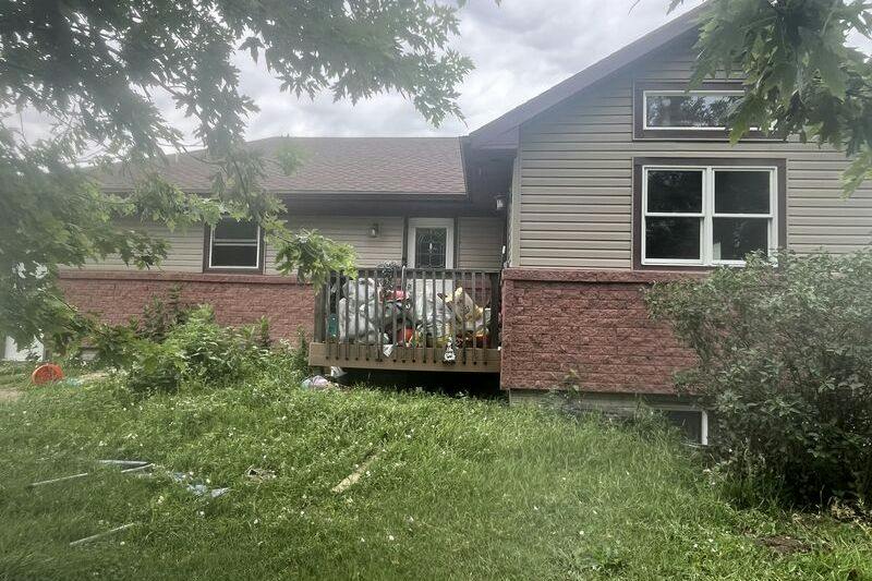 Elm St, Dwight, NE 68635