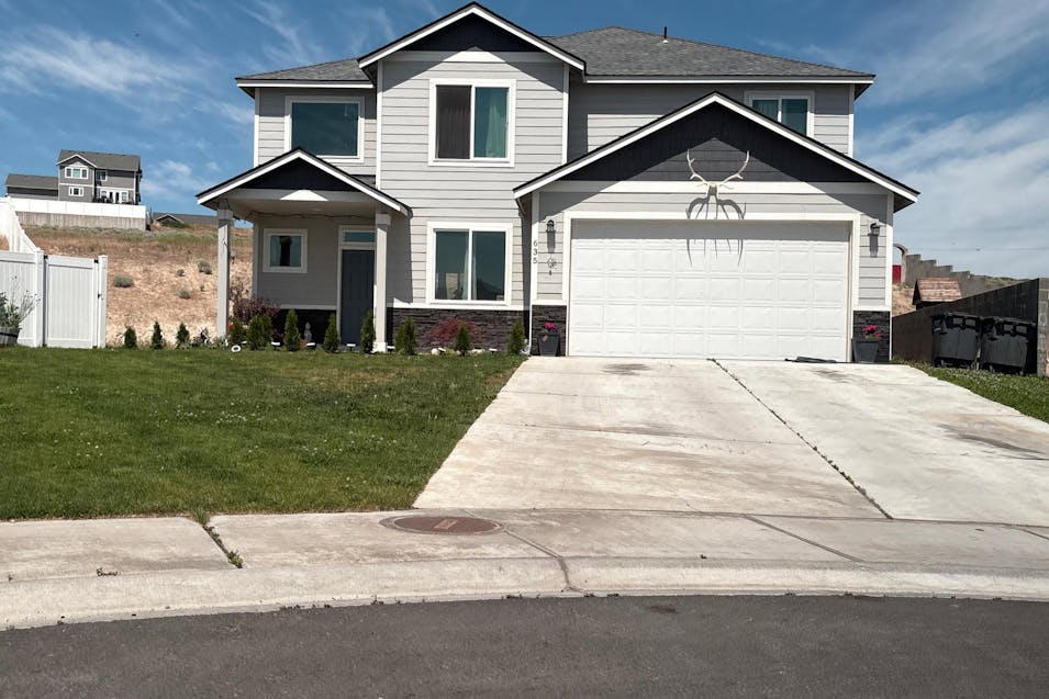 635 Kimberly Ave Royal City, WA 99357, Grant County