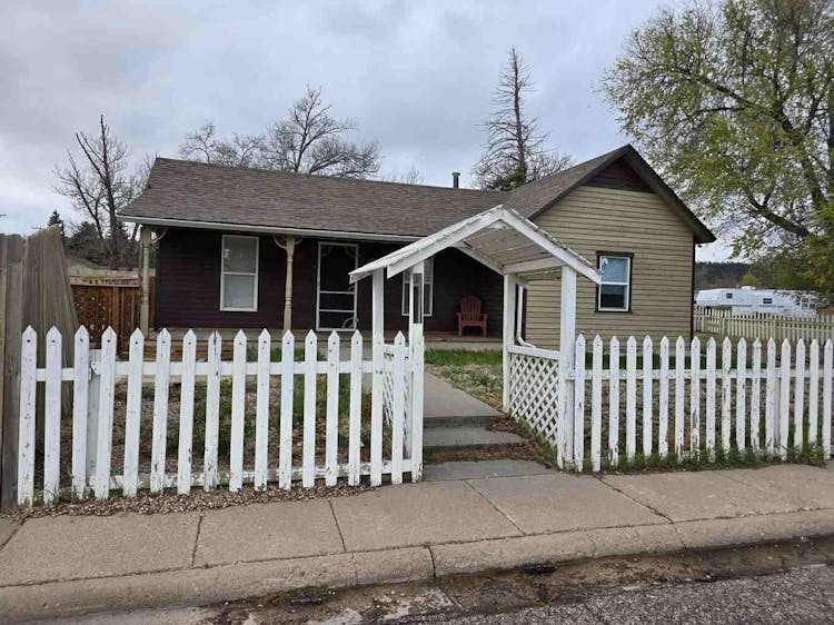 116 W 5th St Pine Bluffs, WY 82082, Laramie County