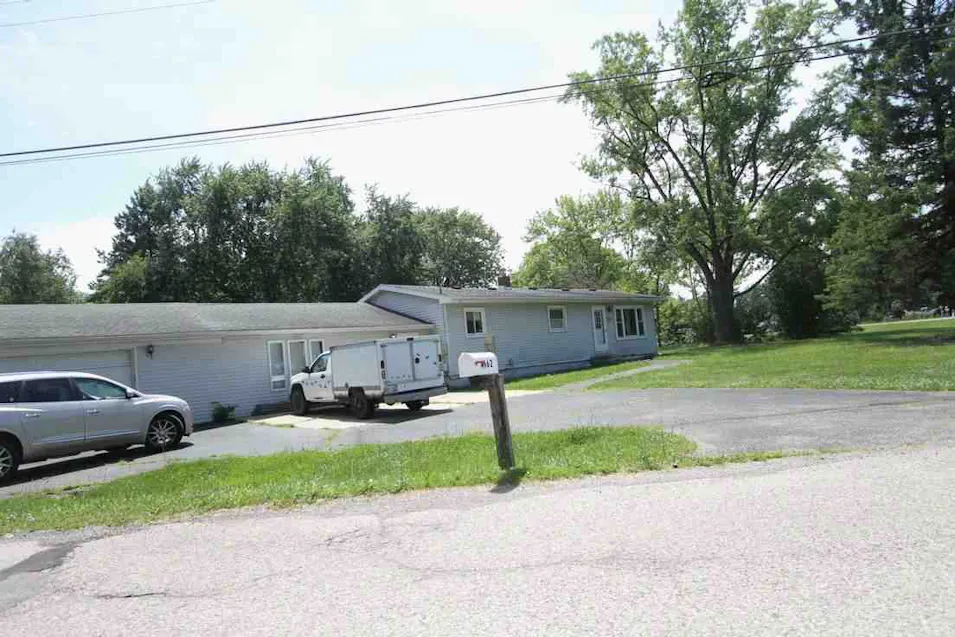 4162 N Belsay Rd Flint, MI 48506, Genesee County