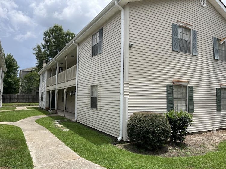 737 Heavens Dr 7 Mandeville, LA 70471, St. Tammany County