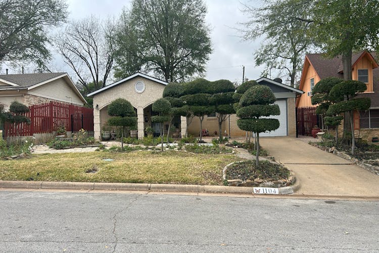 1104 Paula Dr Arlington, TX 76012, Tarrant County