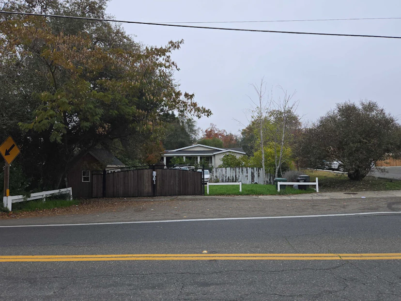 8077 Sunset Ave
