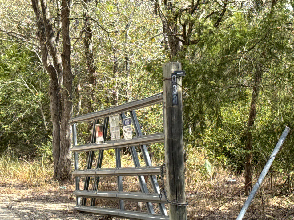 1038 Chamberlin Road Dale, TX 78616, Caldwell County