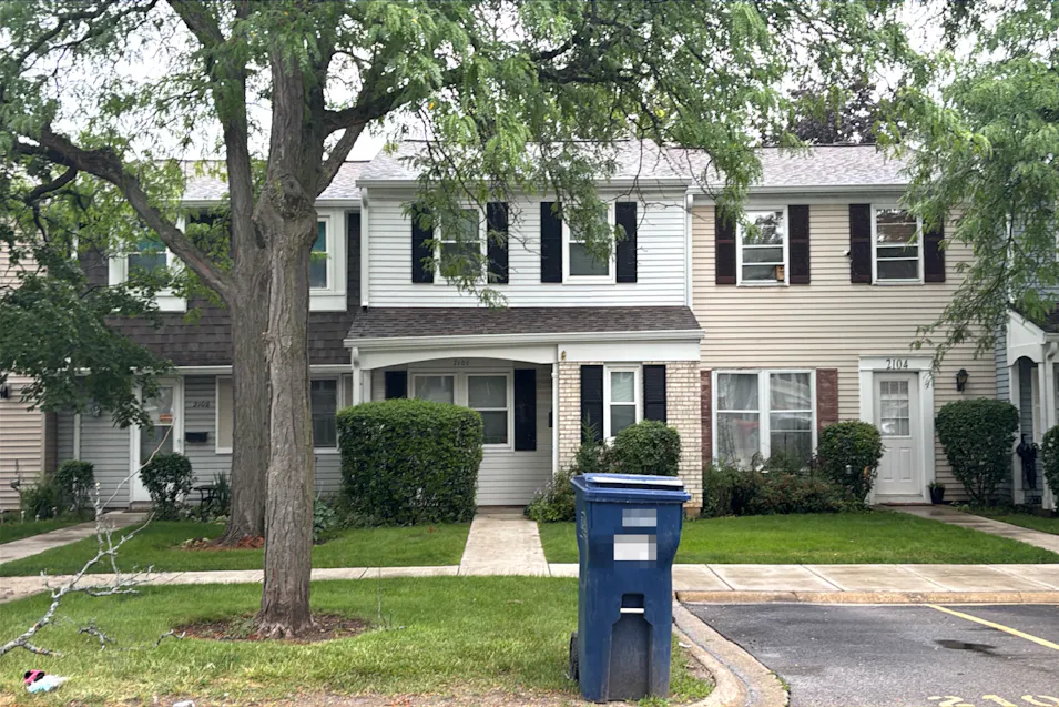 2106 Stanley Ct Schaumburg, IL 60194, Cook County