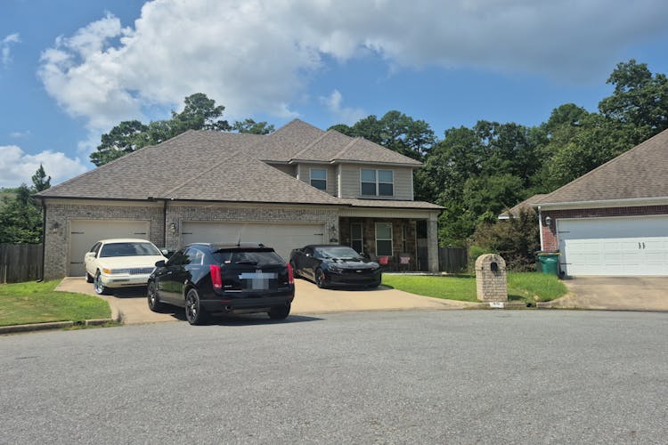 46 Forest Valley Lane Little Rock, AR 72223, Pulaski County