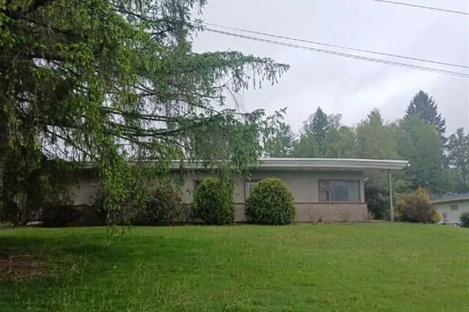 1331 Emmett Dr Johnstown, PA 15905, Cambria County