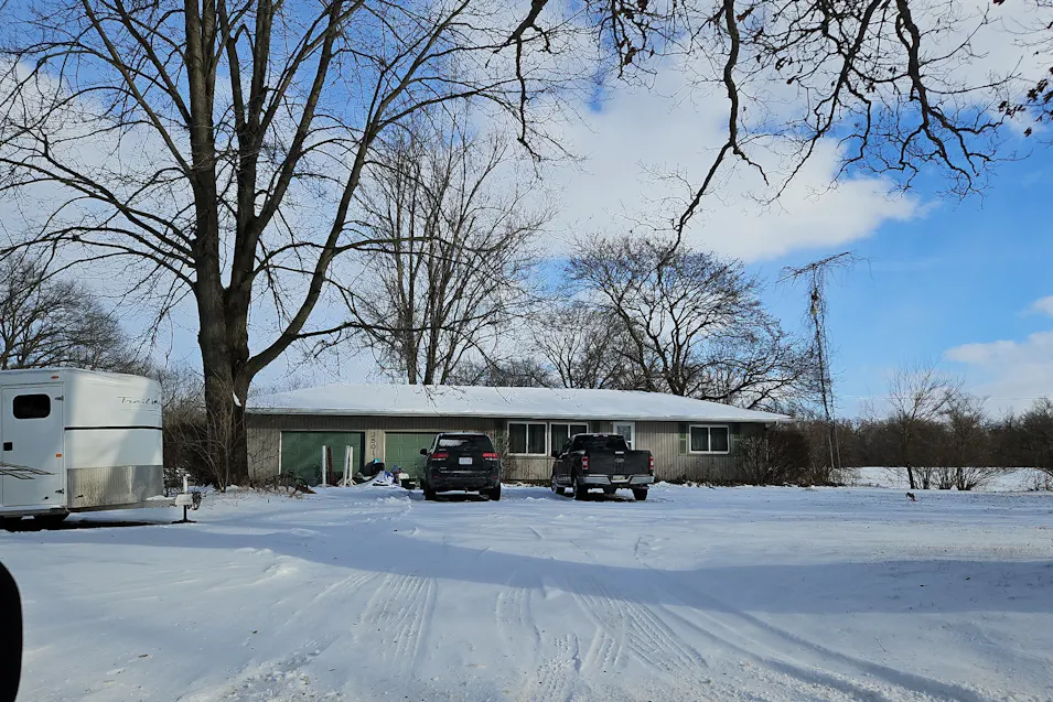 2501 Oakwood Ave Adrian, MI 49221, Lenawee County