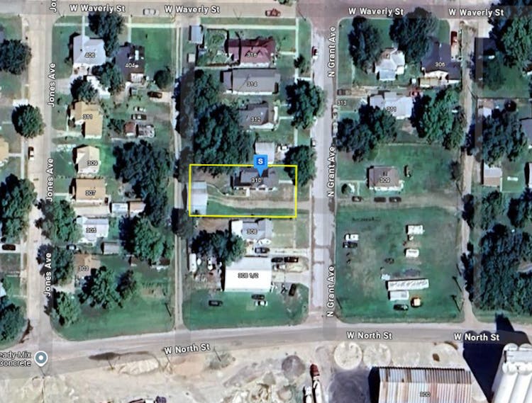 310 Grant Ave Norton, KS 67654, Norton County