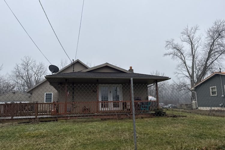 11304 Peachlane Street Southeast Robertsville, OH 44670, Stark County