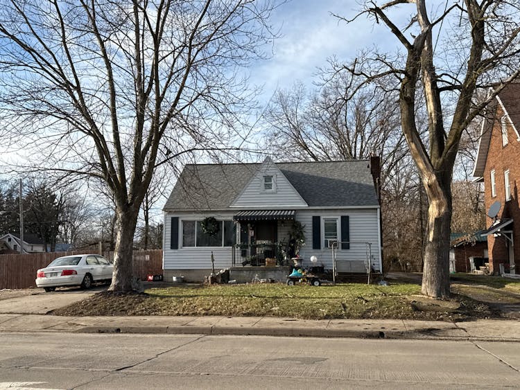 1199 Elm Rd NE Warren, OH 44483, Trumbull County