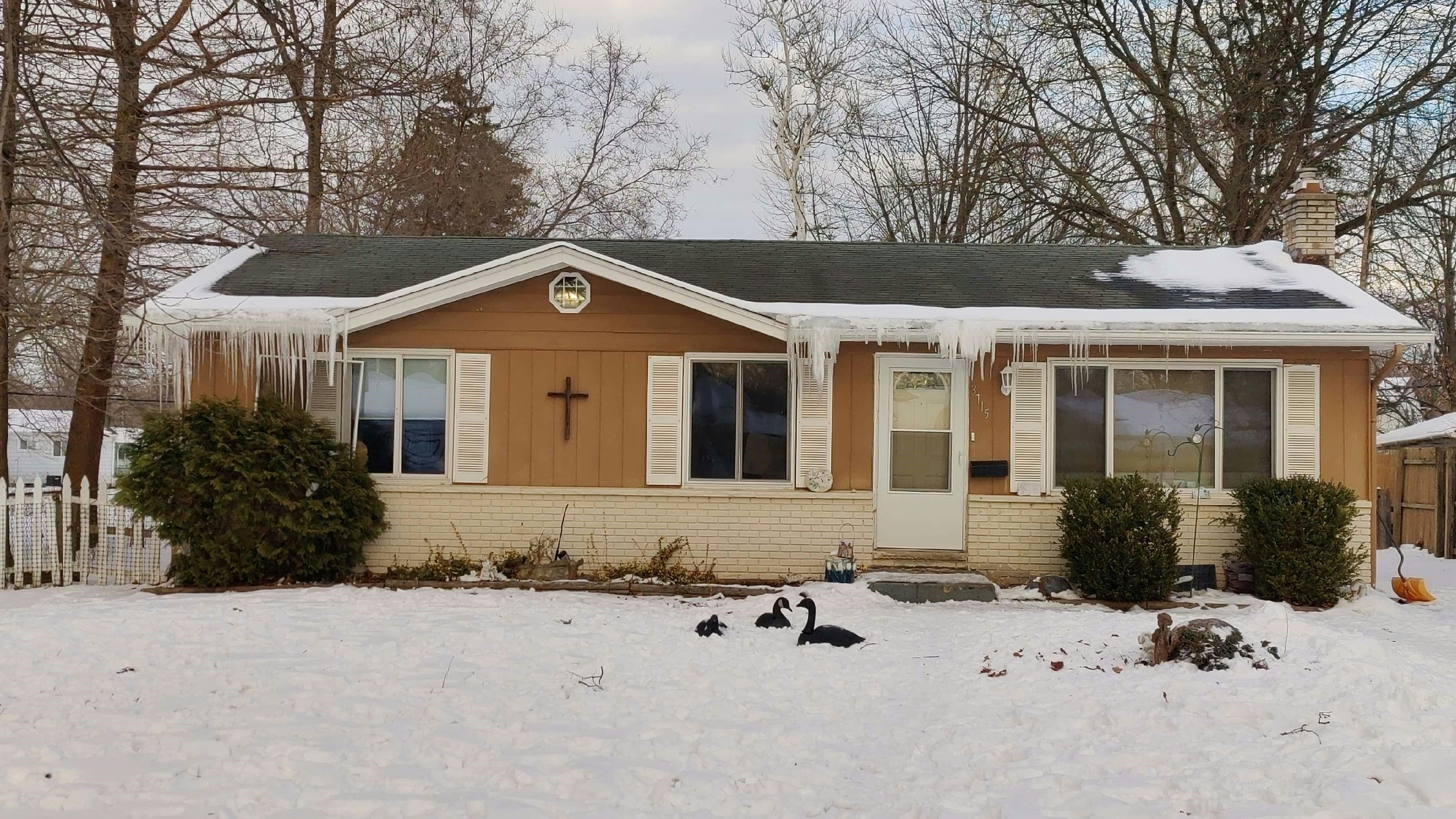 Stratford Ave, Lansing, MI 48911 #1
