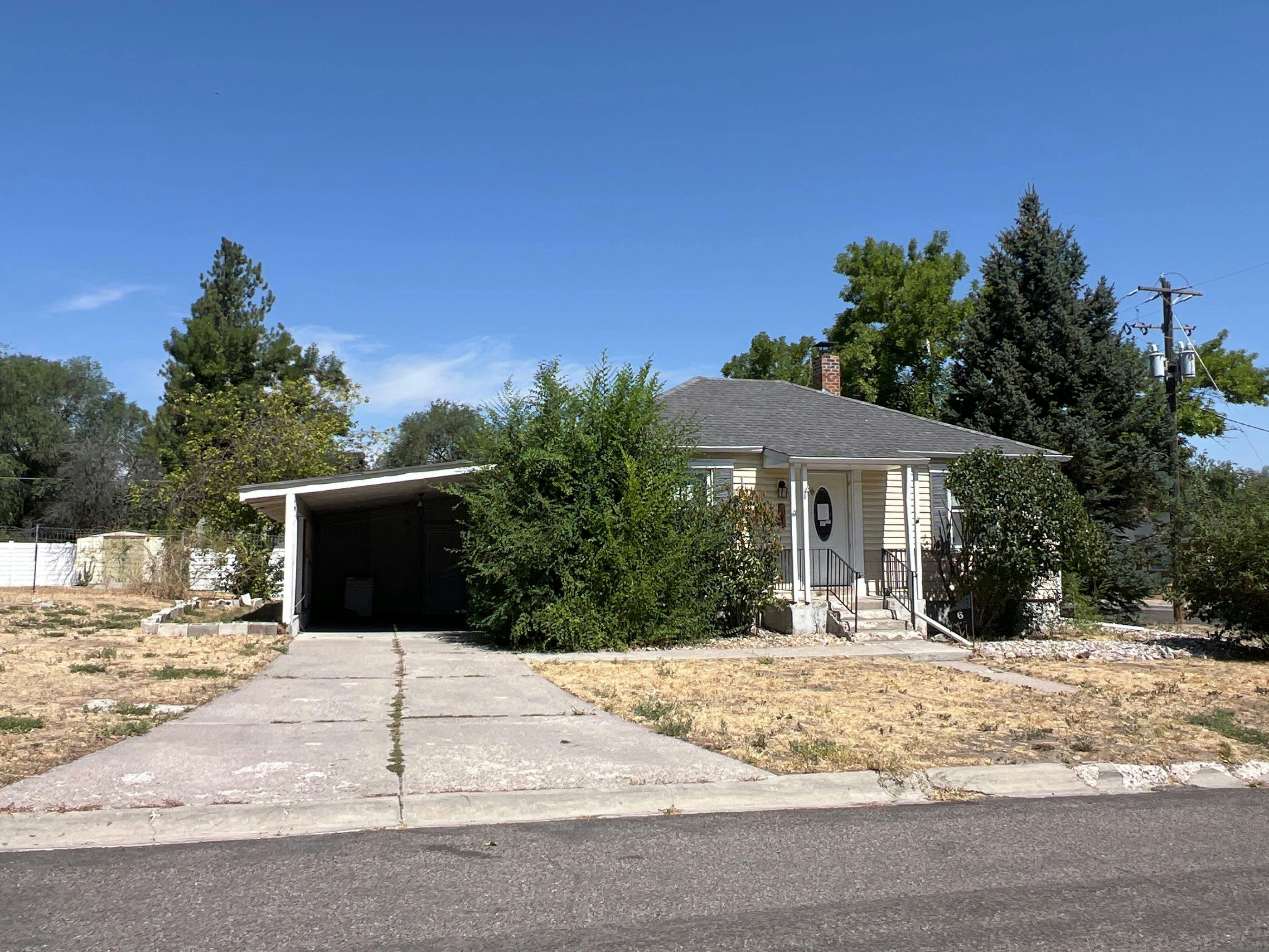 Maplewood Ave, Pocatello, ID 83204