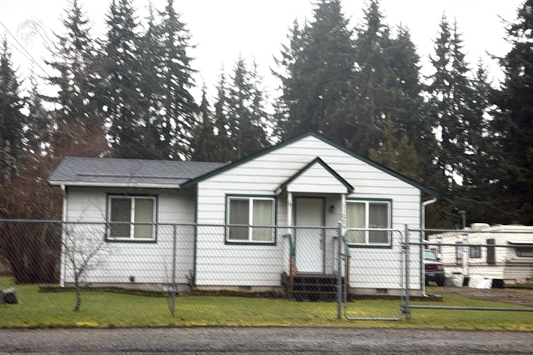 11204 122nd St E Puyallup, WA 98374, Pierce County