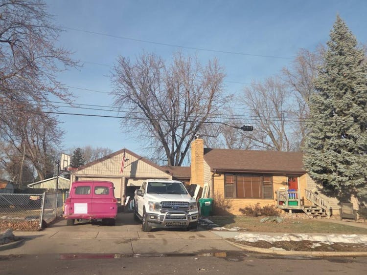 2100 W 31st St Sioux Falls, SD 57105, Minnehaha County