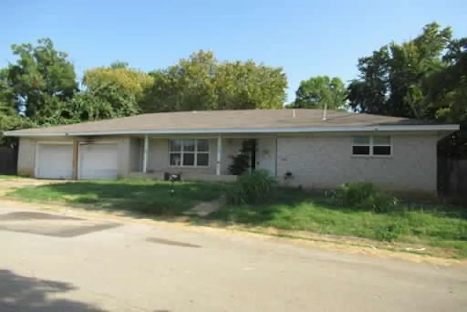 108 E 3rd Street Keene, TX 76059, Johnson County