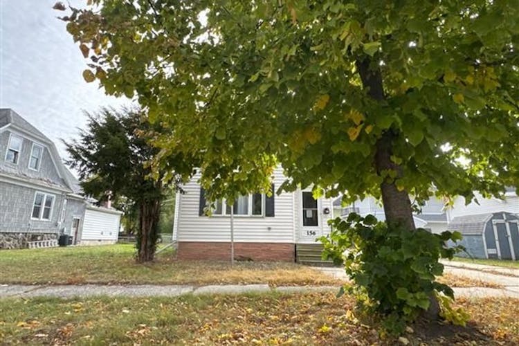 156 E 10th St Fond Du Lac, WI 54935, Fond Du Lac County