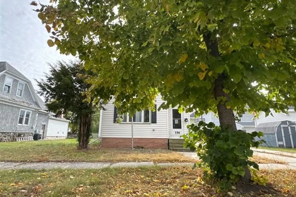 156 E 10th St Fond Du Lac, WI 54935, Fond Du Lac County