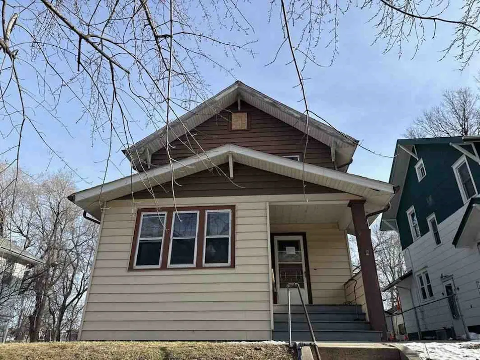 624 S Prairie Avenue Sioux Falls, SD 57104, Minnehaha County