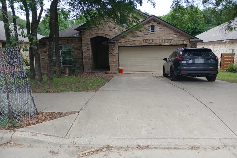 461 Middle Creek Buda, TX 78610, Hays County