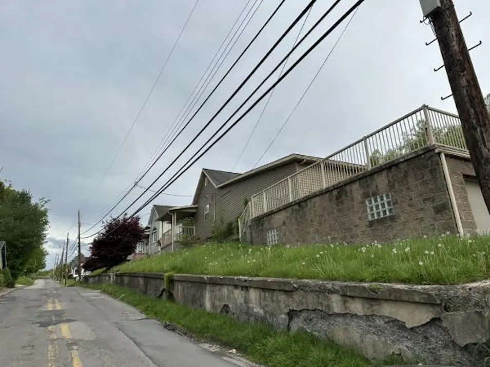 127 Bridge St Monongah, WV 26554, Marion County