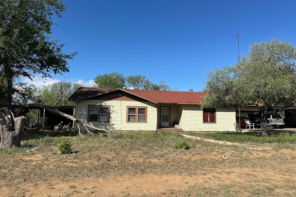 188 Zanderson Boulevard Charlotte, TX 78011, Atascosa County