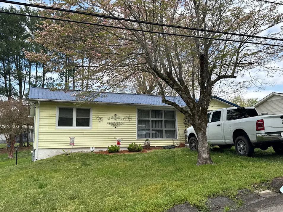 155 Hamilton Avenue Lenoir City, TN 37771, Loudon County