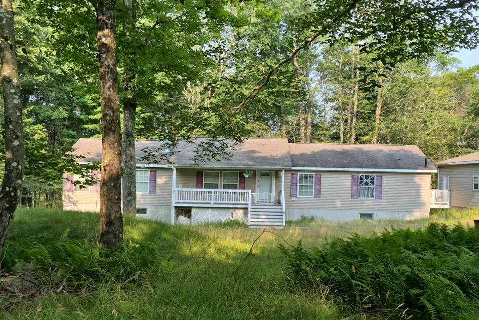 114 Running Deer Dr Greentown, PA 18426, Pike County