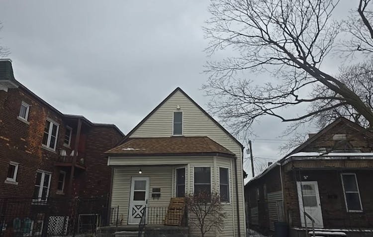 2213 Vermont St Detroit, MI 48216, Wayne County