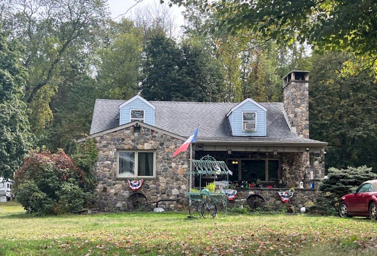 44 Beaver Brook Lane Denville, NJ 07834, Morris County