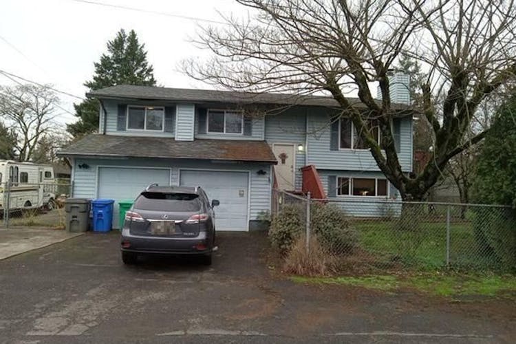 13431 SE Gladstone St Portland, OR 97236, Multnomah County