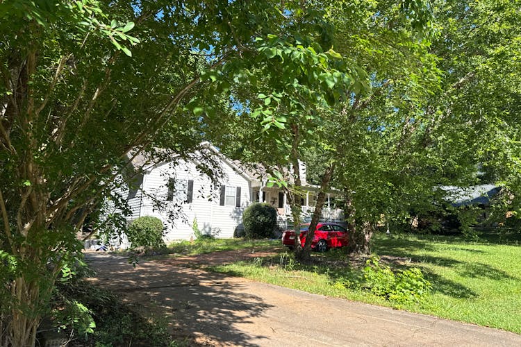 30 Oak Lake Drive Covington, GA 30016, Newton County