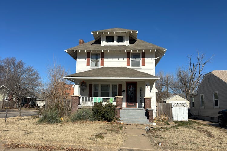 128w 13th Ave Hutchinson, KS 67501, Reno County