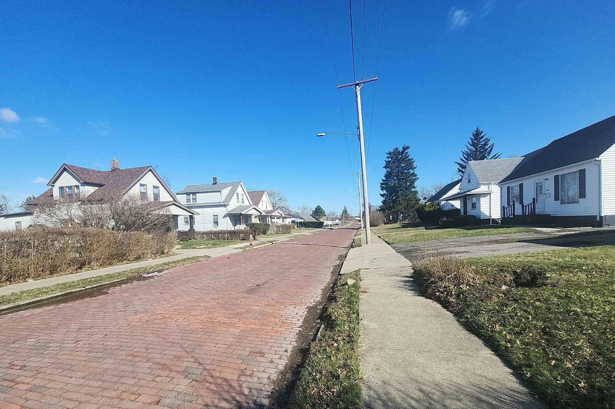 154th St, Cleveland, OH 44128 #1