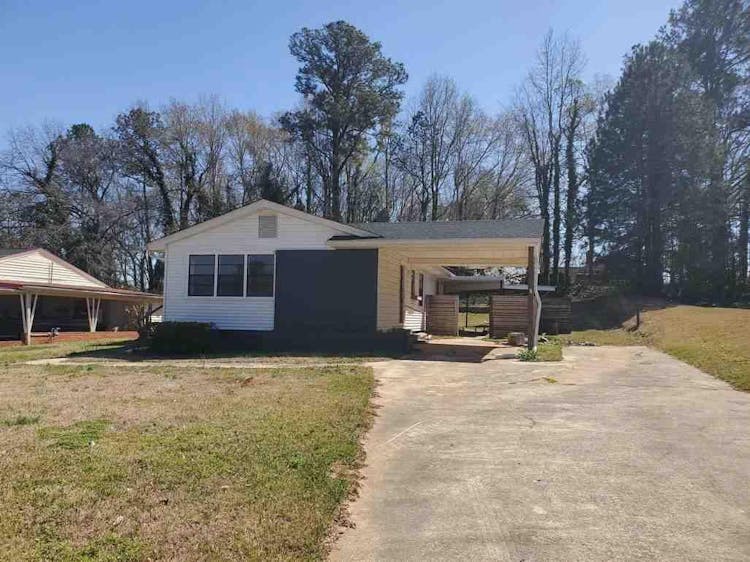 1902 43rd St Valley AL 36854 Chambers County Auction com