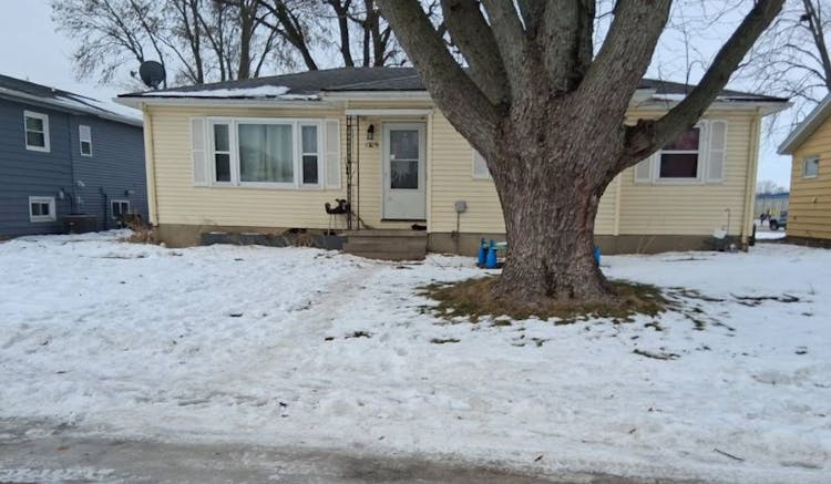 1705 11th Ave Sterling, IL 61081, Whiteside County