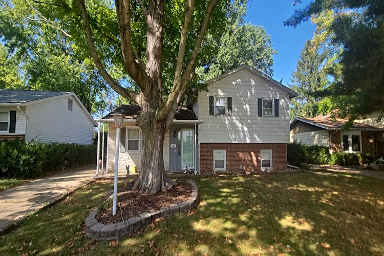 101 Adloff Ln Springfield, IL 62703, Sangamon County