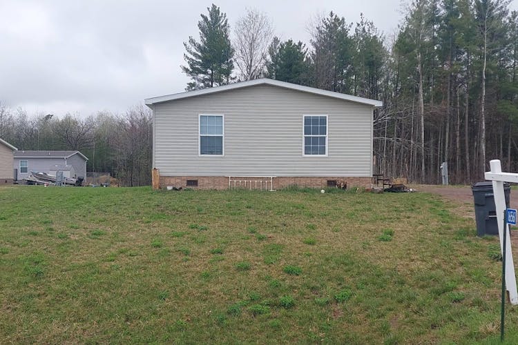 16561 Hook Cir Grasston, MN 55030, Pine County