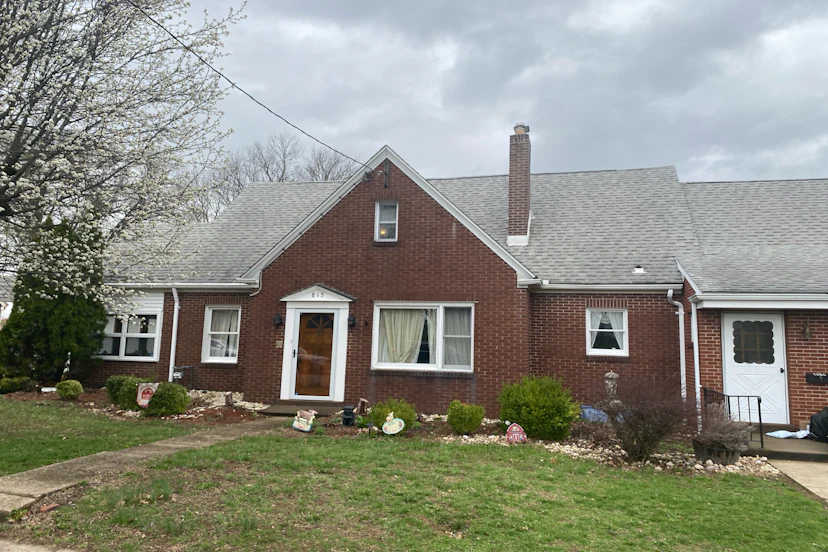815 Mace St